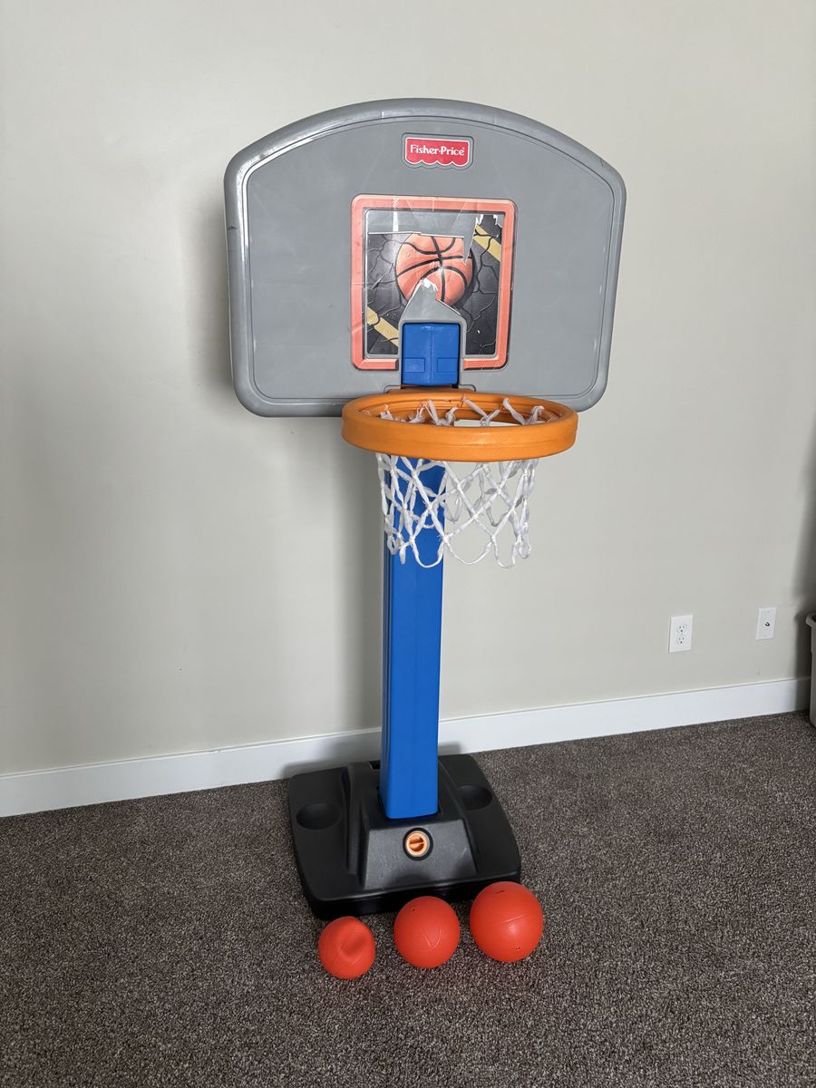 Adjustable Basketball hoop with balls