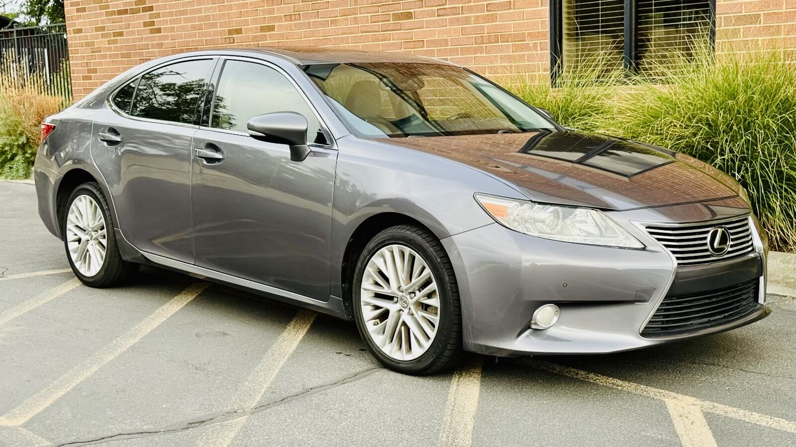 2013 Lexus ES Base