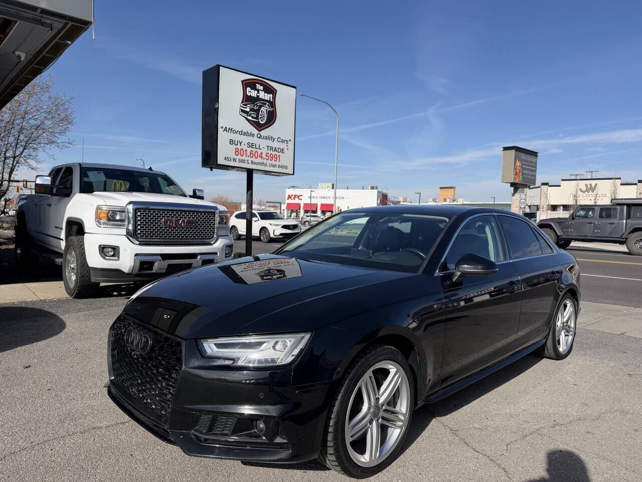 2017 Audi A4 2.0T quattro Prestige