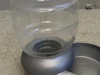 Pet -Waterbowl - self-replenish: Petmate Replendish Gravity Waterer Pet Water Bowl 3-Gallon with Charcoal Filters