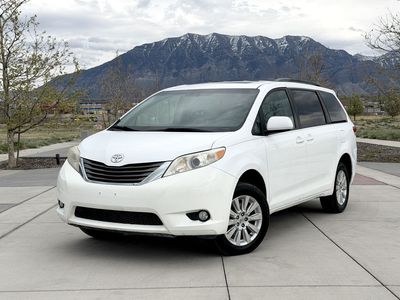 2013 Toyota Sienna Limited 7-Passenger