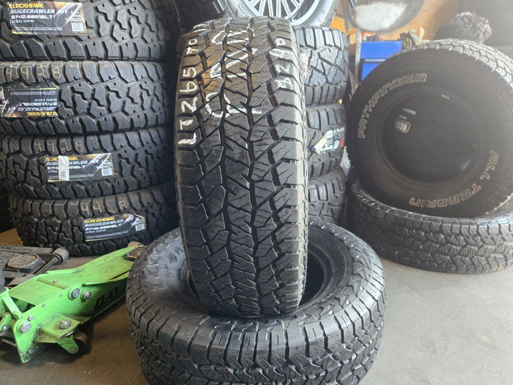 TWO TIRE LT265/70R17 HANKOOK DYNAPRO AT2