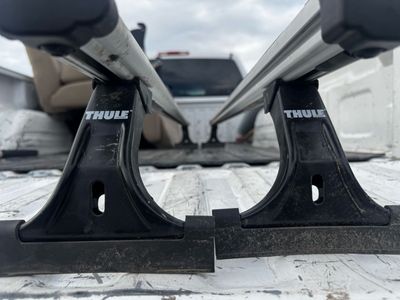 Thule Crossbars And Box
