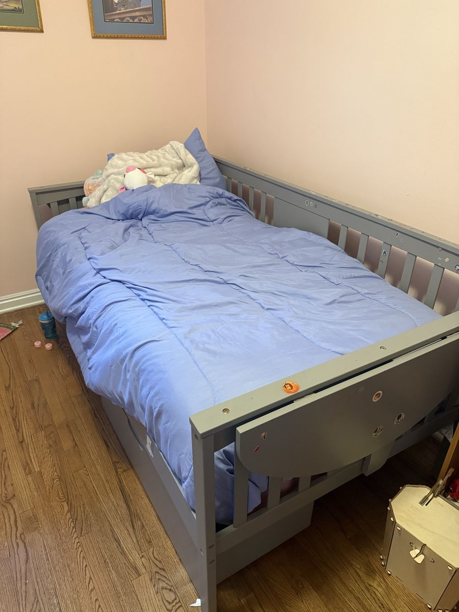 Twin kids' Bedframe