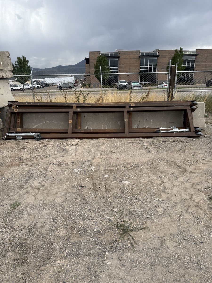 Heavy Duty Metal Gates with Wheels 