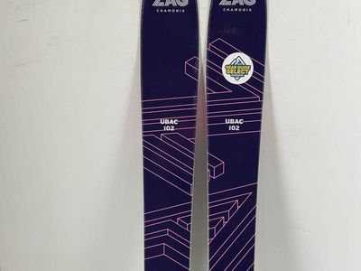 2023 Zag UBAC 102 w/ Dynafit Backlight Long Travel Bindings w/ Zag UBAC Climbing Skins