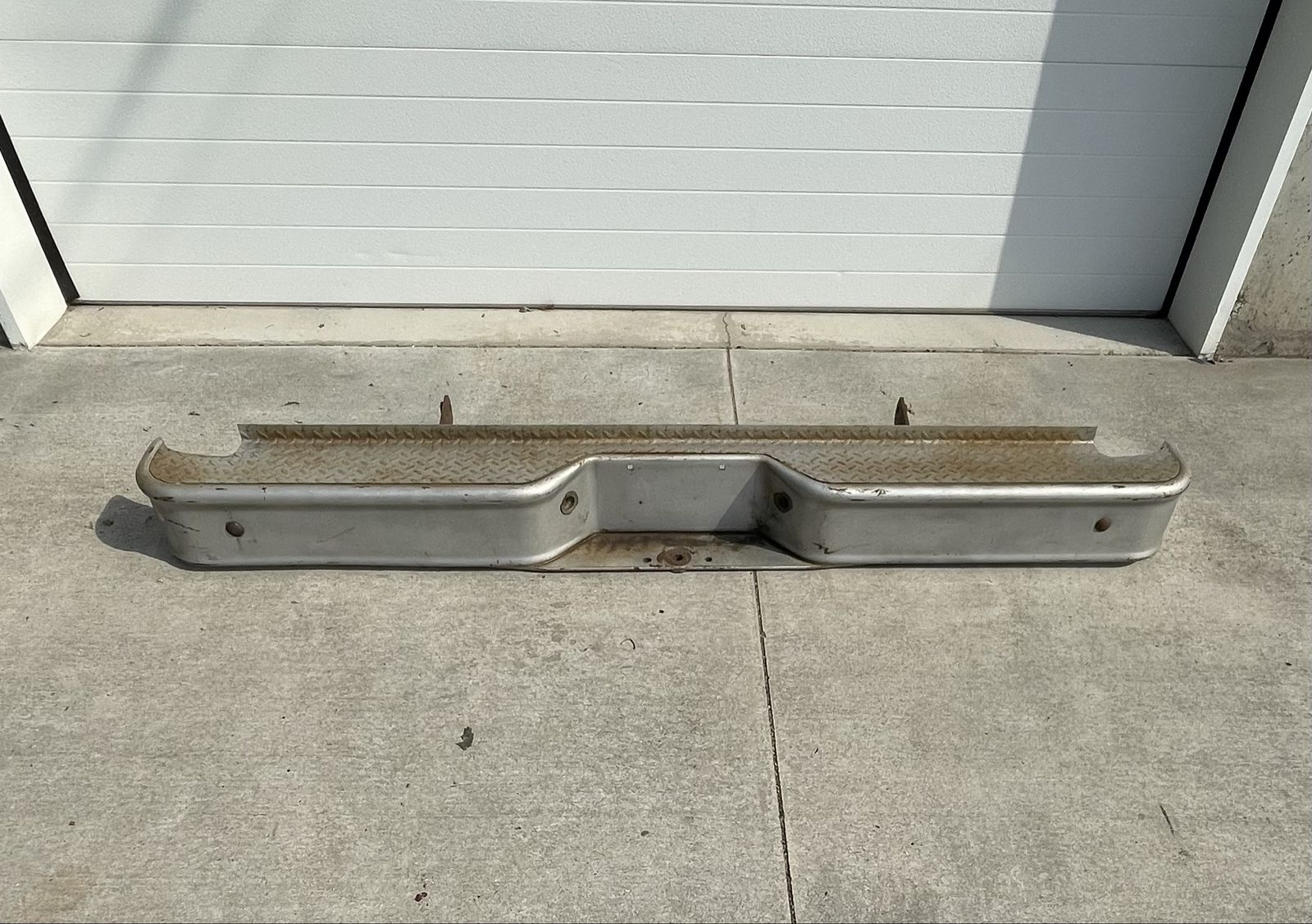 Ford F-Series (1977-1997) Rear Step Bumper - Good Condition