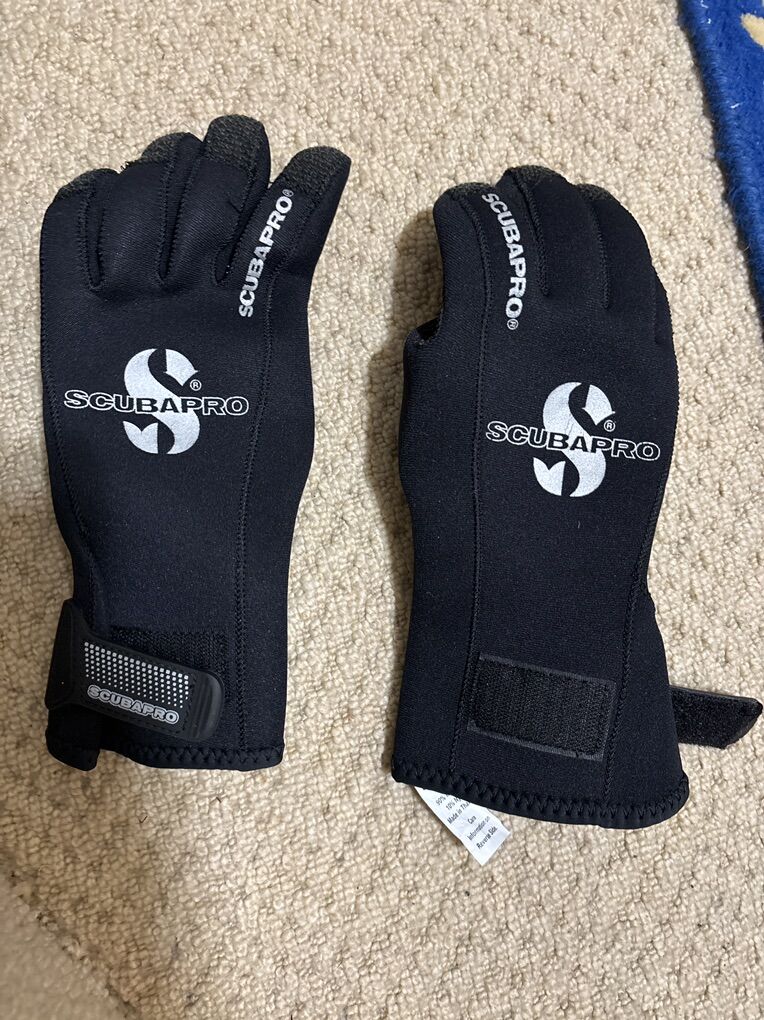 Scuba Pro Gloves, Medium  $20