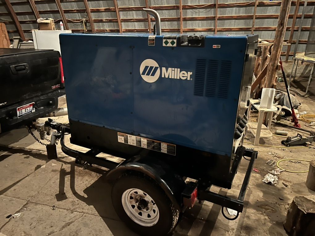 Miller Big Blue 800 Duo Pro Welder/generator