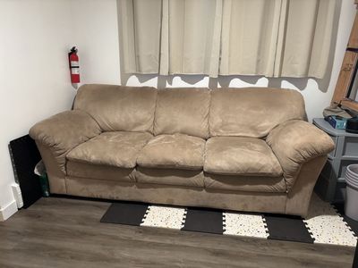 Comfy Tan 3-Seater Sofa