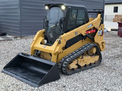 2021 CAT 259D3 High Flow 2,000hrs