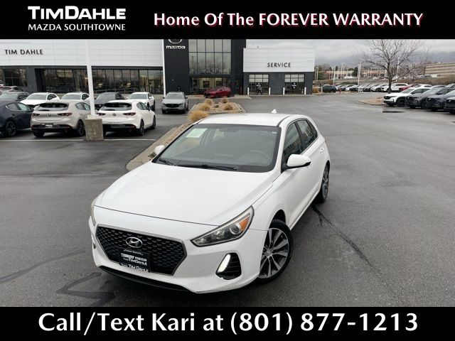 2018 HYUNDAI ELANTRA Base