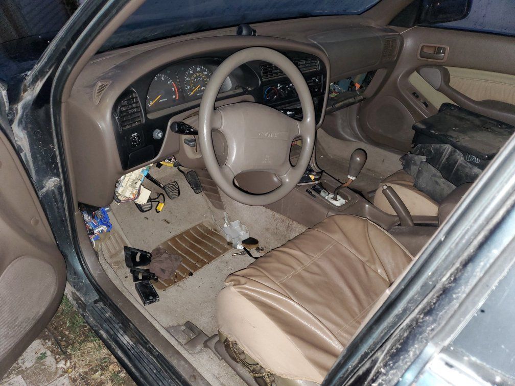 Main image 2