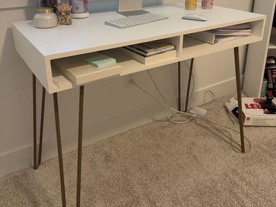 White Desk With Gold Hairpin Legs