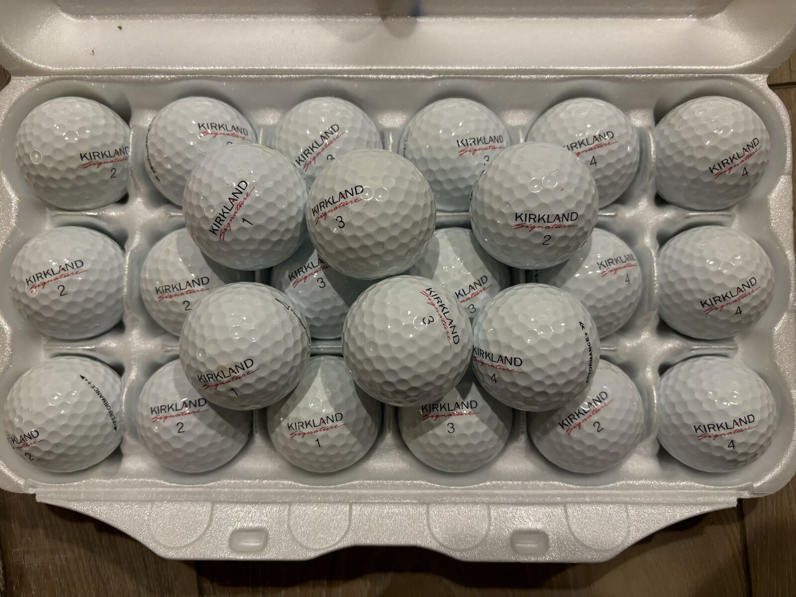 Kirkland signature Golf balls 24 Nice balls