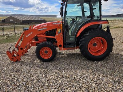 Kubota 3560HSTC Limited Tractor