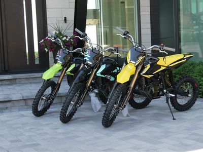 2026 Surron Hyperbee (New)