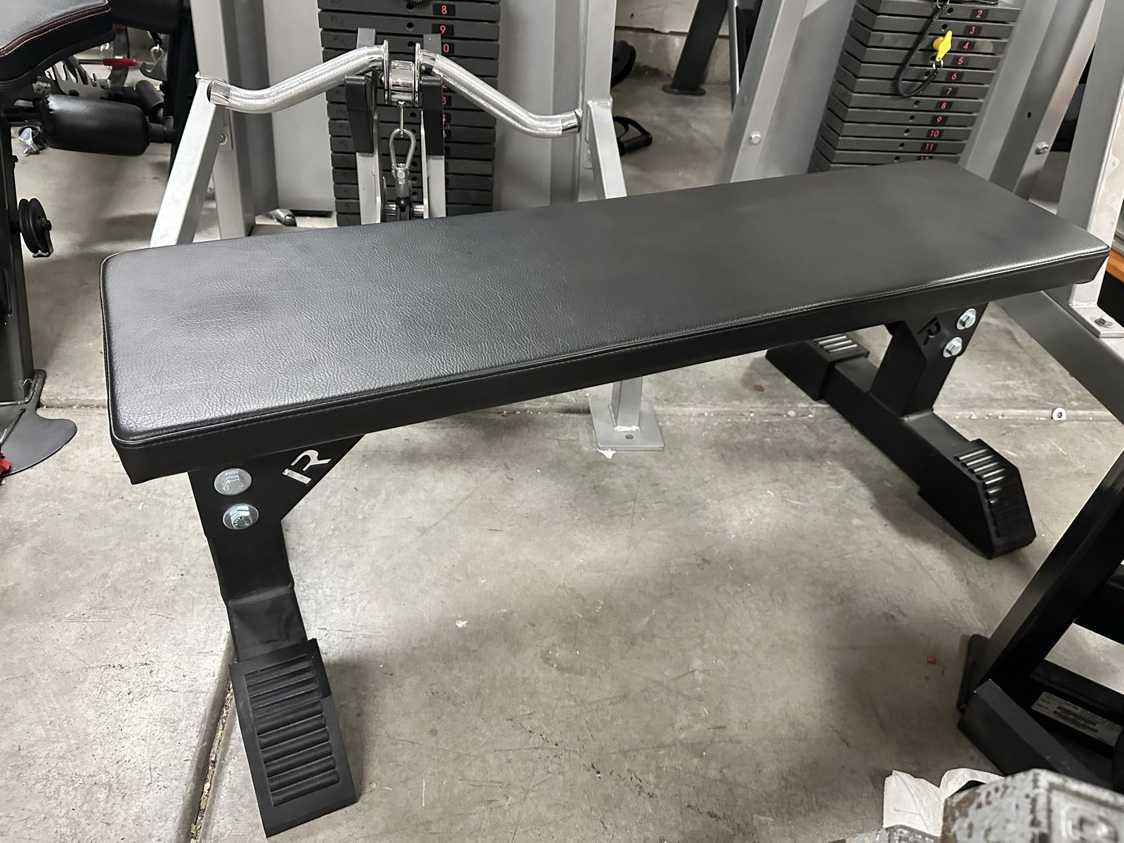 Rogue Monster Utility Bench (Like New Condition)