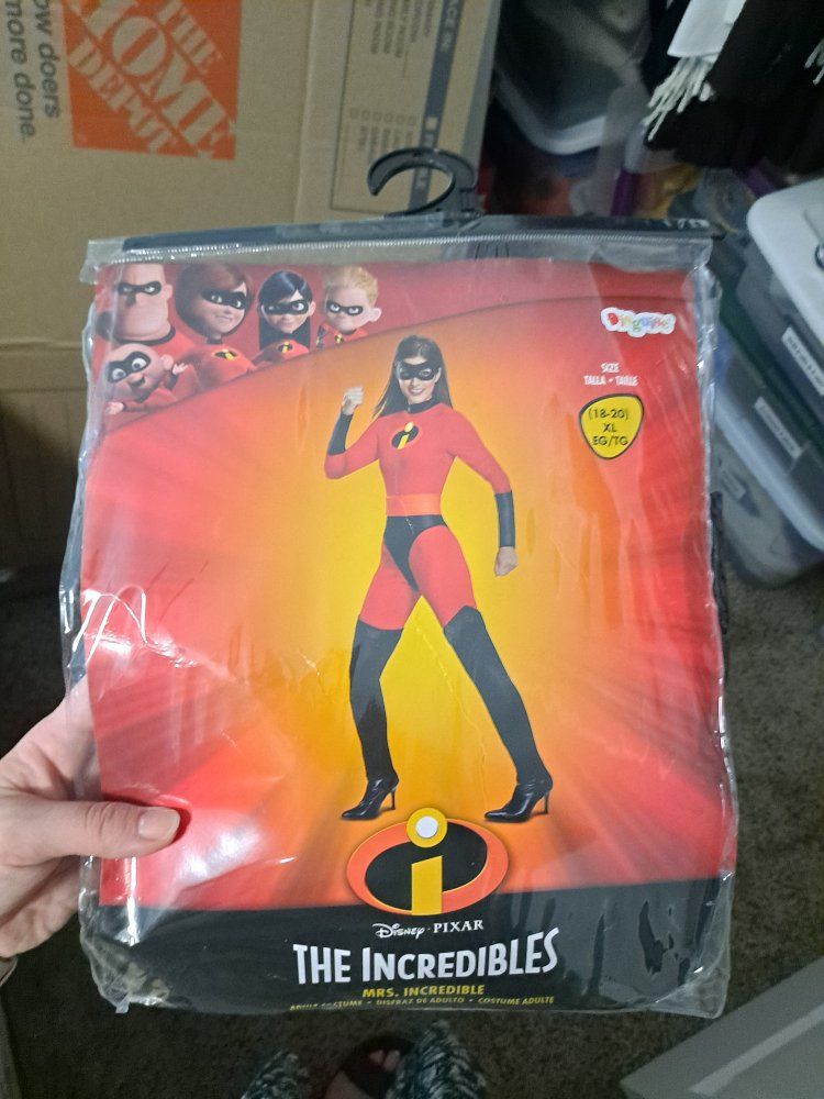 Mrs. Incredible Adult Halloween Costume