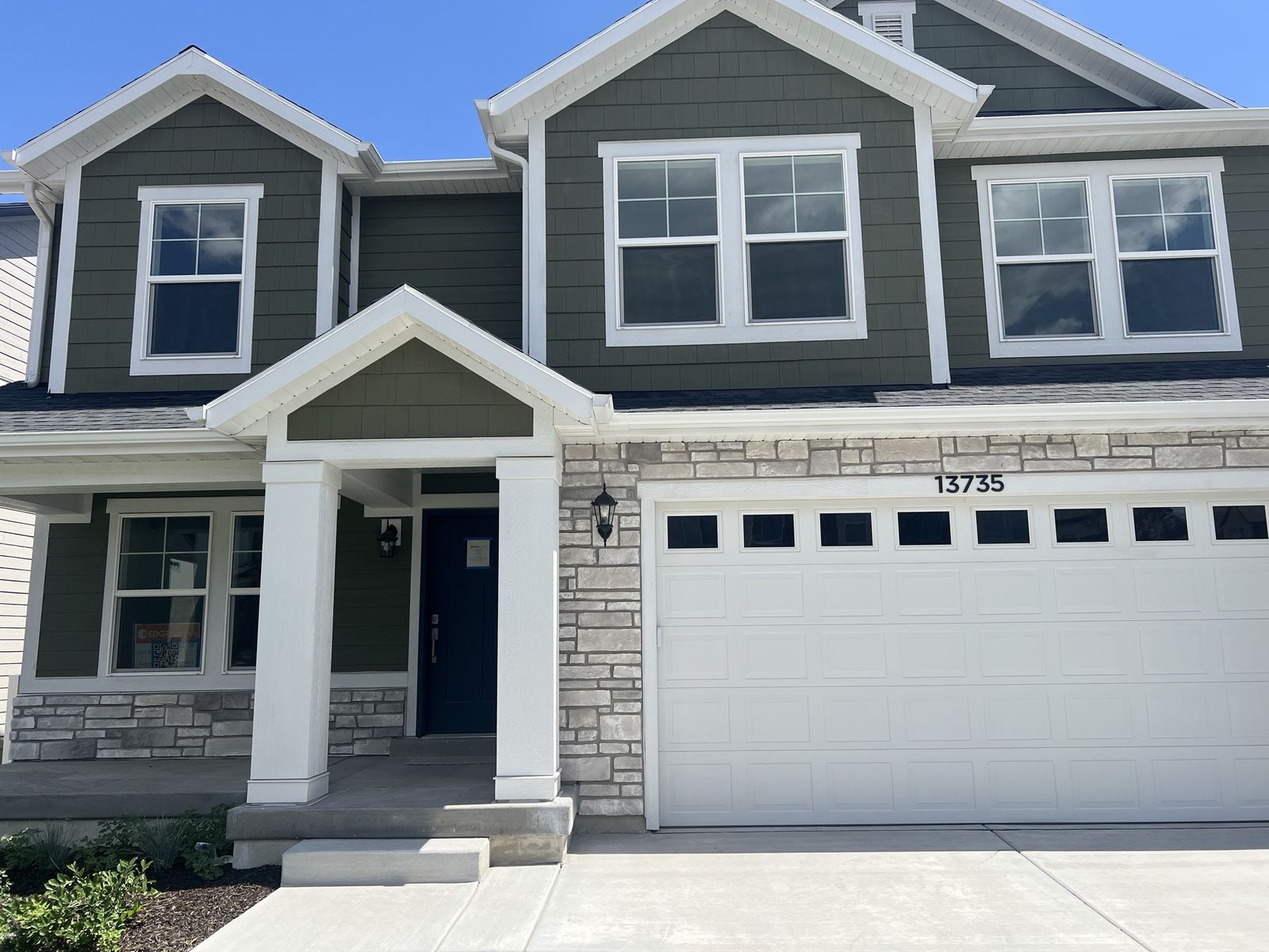 Beautiful Home for Rent in Riverton, UT – Available by end of  October or 1 st Nov 2026