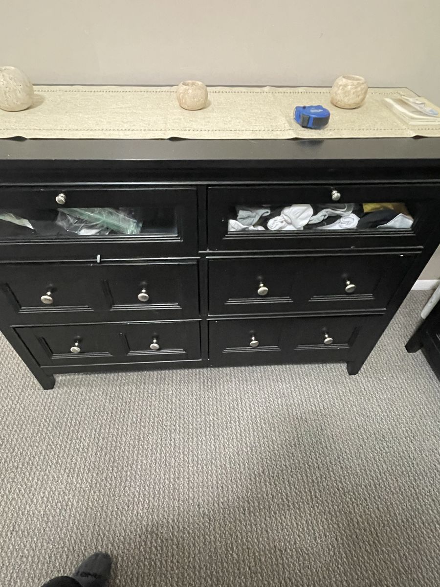 Main image 3