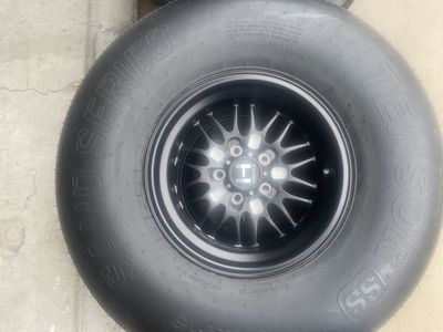 Sand wheel - tire set