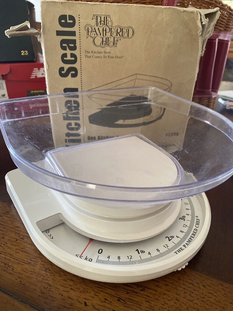 Pampered Chef Kitchen Scale