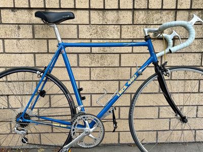 Sweet Vintage mid 1980s Trek road bike, lugged TANGE double butted cro-moly frame, shifts /brakes great