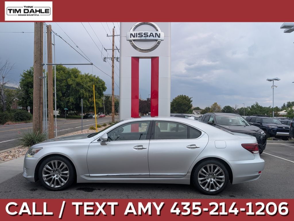 2015 Lexus LS Base