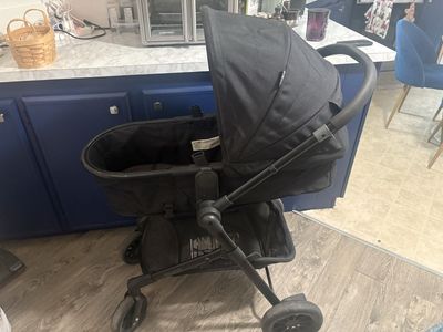 Evenflo Pivot Modular Stroller Black
