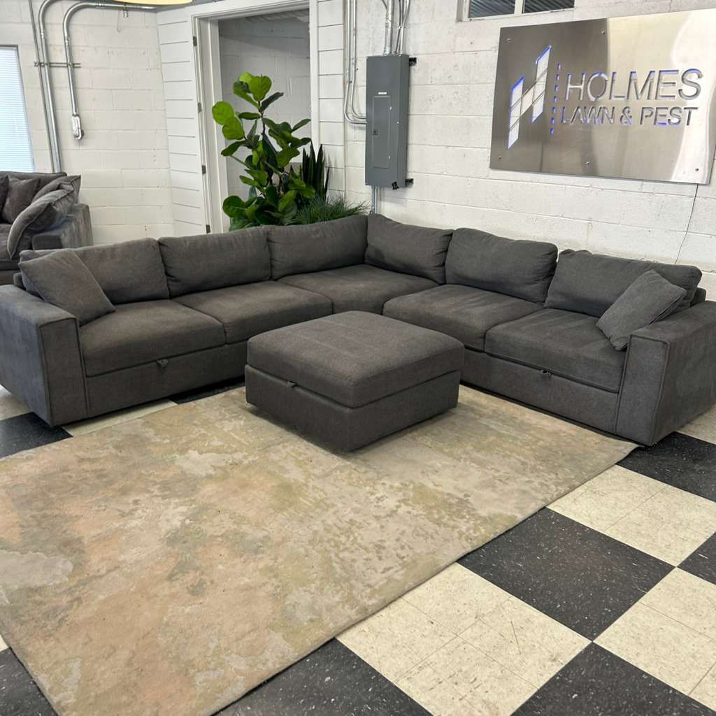 COSTCO BRYDEN FABRIC SECTIONAL W/ OTTOMAN!!
