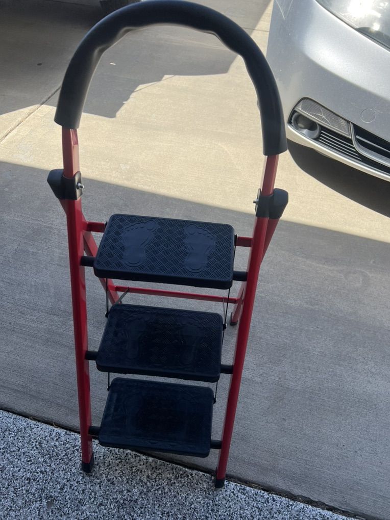 Step Ladder