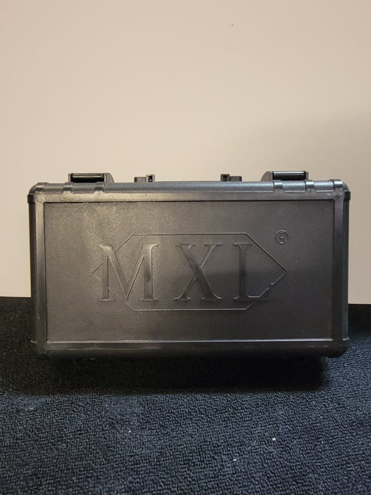 MXL 990 991 Condenser Microphone Recording Kit w/ Hard Case Excellent Condition
