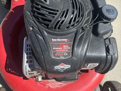 Yard Machines 21-Inch Push Lawn Mower - Briggs & Stratton 550ex 140cc Engine