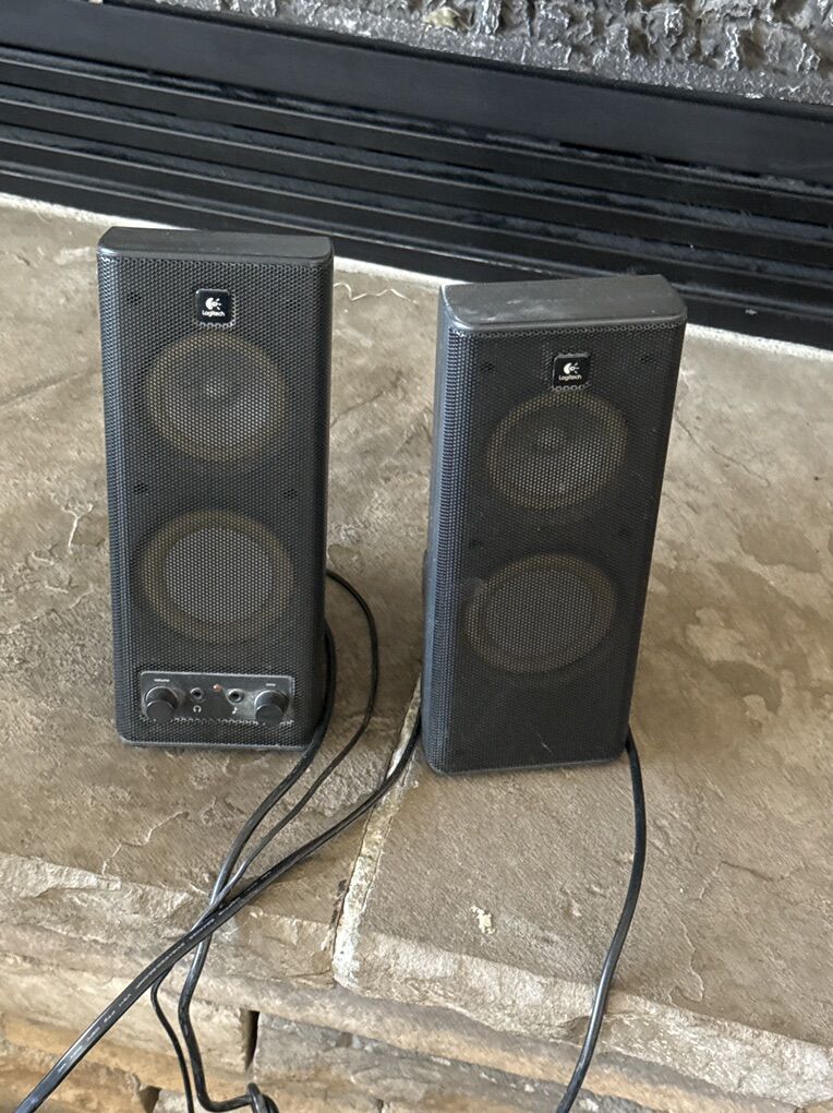 Logitech Computer Speakers