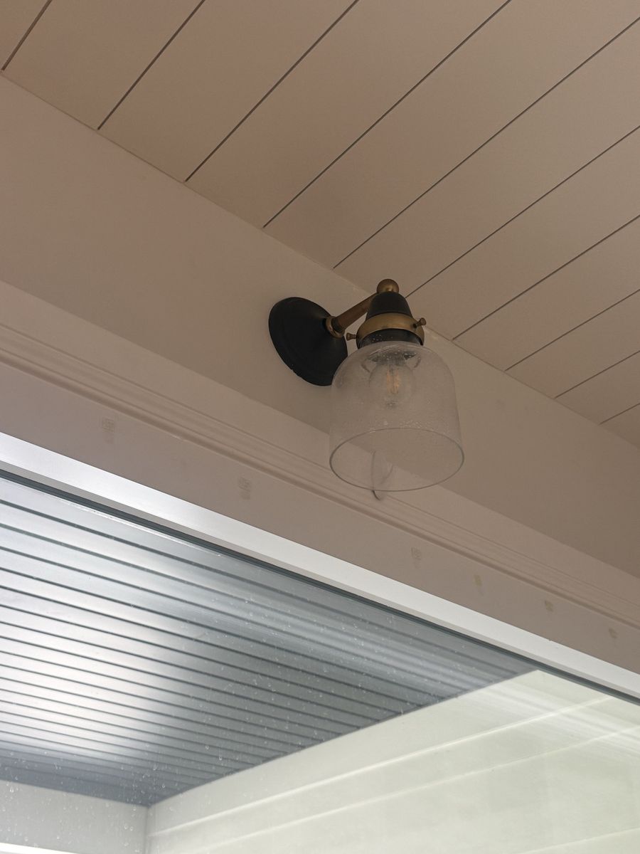 Single hanging light