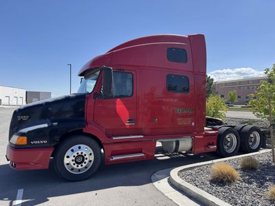 2003 Volvo VNL