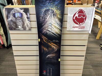 Never Summer Nokhu 155cm Snowboard - Lightly Used