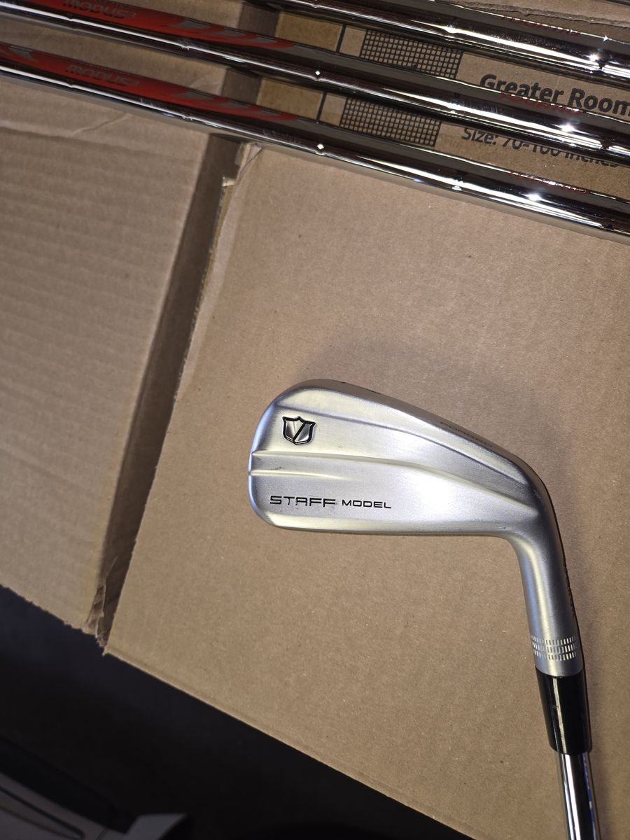 2026 wilson staff xb irons 4-pw