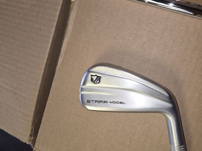 2026 wilson staff xb irons 4-pw