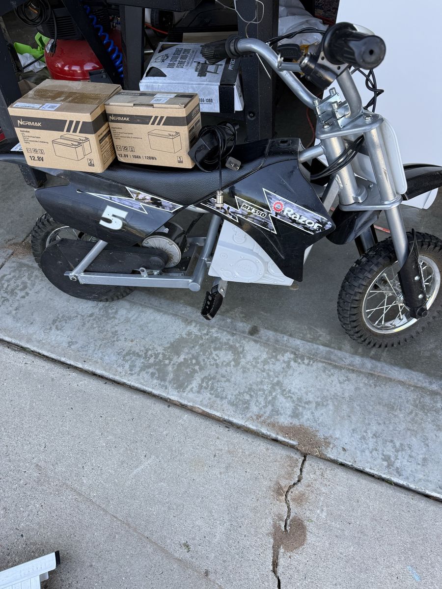 Razor MX350 E-motorcycle
