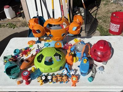Octonaut Toys