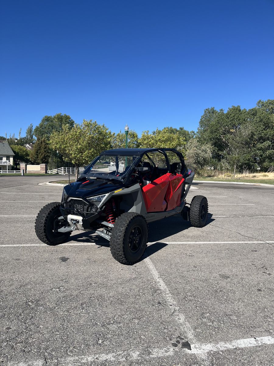 Polaris RZR Turbo R 4 Ultimate