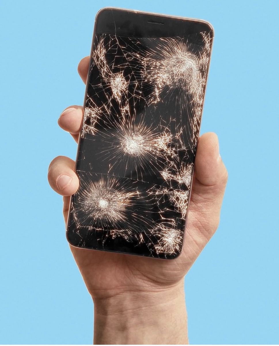 iPhone Screen & Battery Repair | Fast Local Service