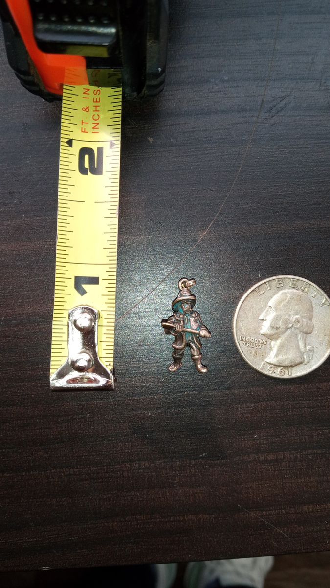 Main image 3