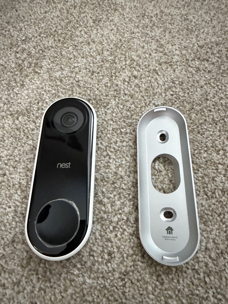Google Nest Hello Smart Video Doorbell (Model A0077) with Mounting Plate