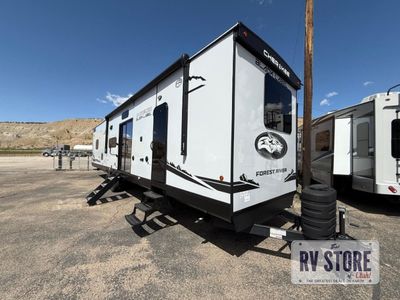 2025 Forest River RV Cherokee Timberwolf Black Label 39HBABL In Stock