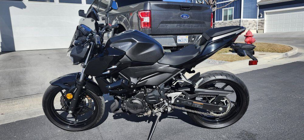 2023 KAWASAKI  Z400
