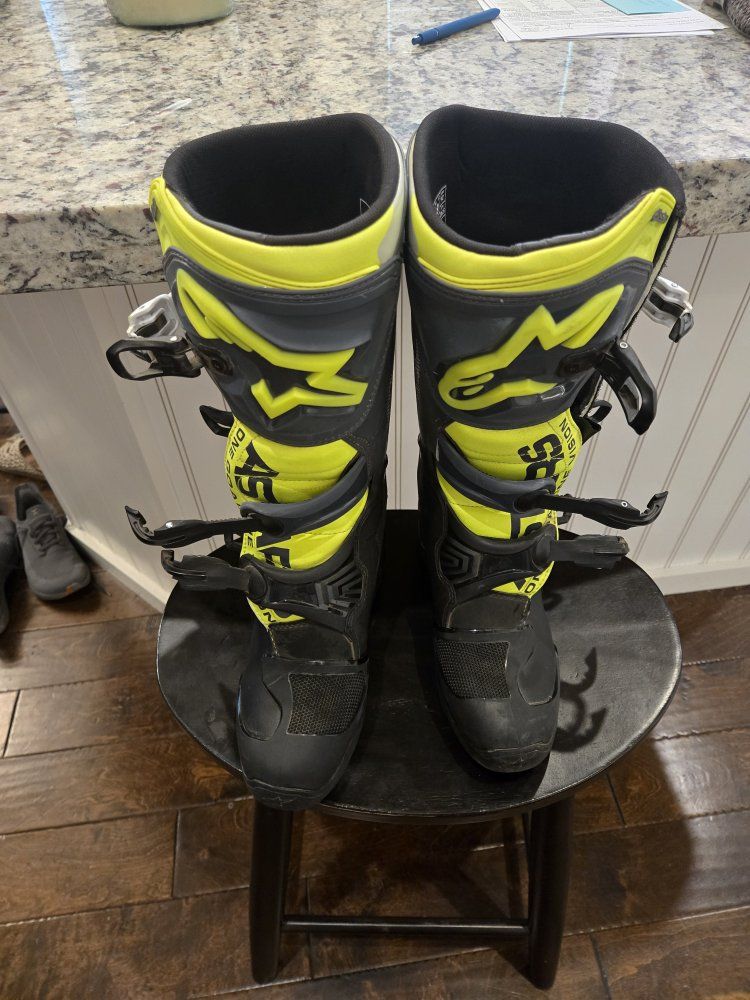 Alpine Star Tech 3 Motorcross Boots Size 8