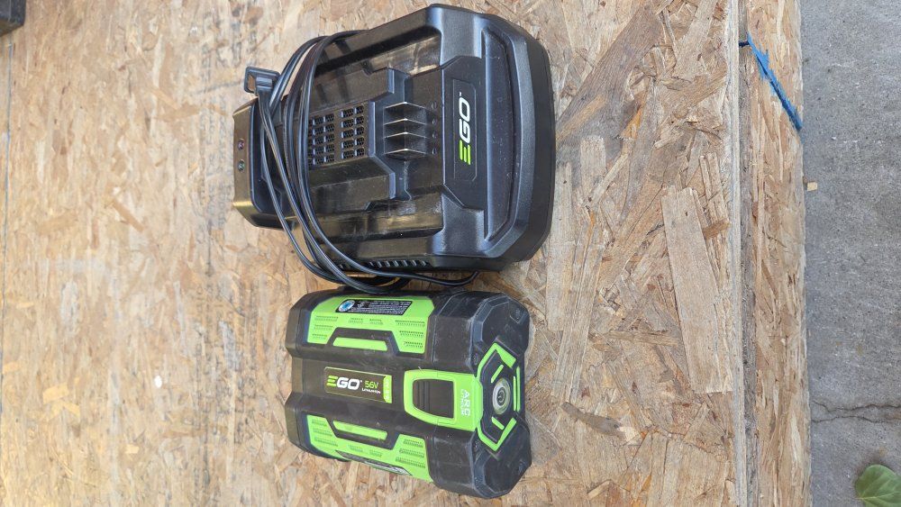 EGO 56V 2.5Ah Battery + Charger Combo